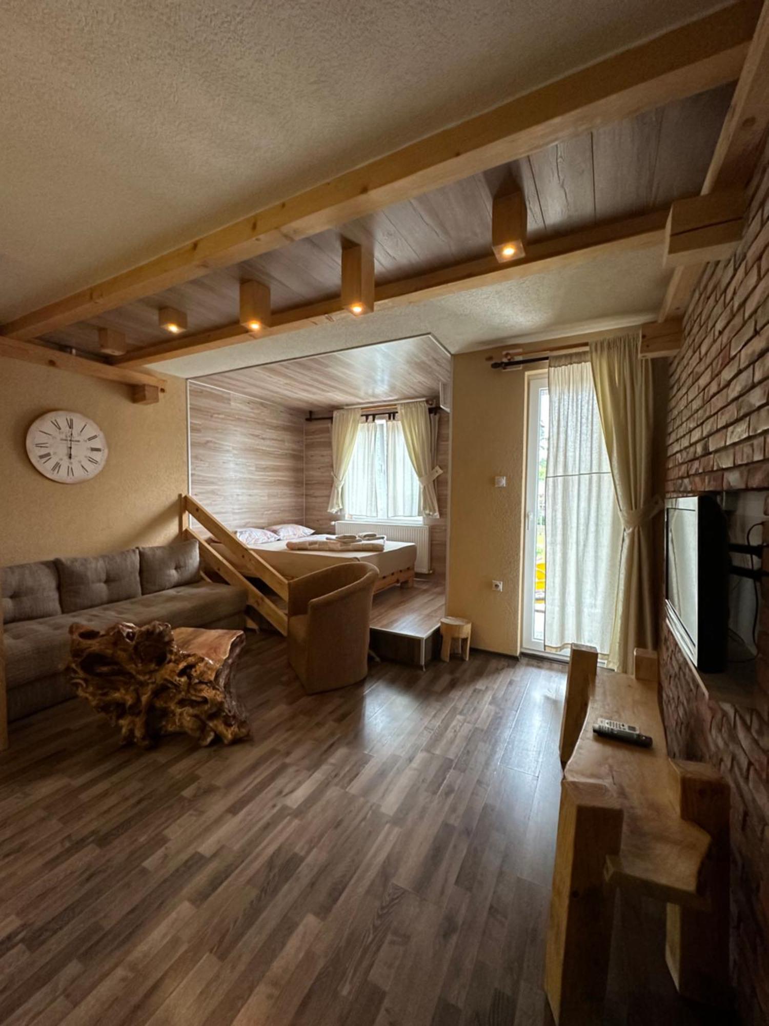 Apartments Park 2016 Surdulica Екстер'єр фото
